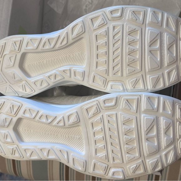 APL Women Techloom Chelsea Ivory - Picture 3 of 5